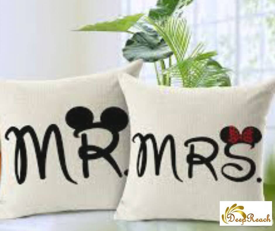 DeepreachG's tweet photo. Get your throw pillow customized @DeepreachG 

DM or Whatsapp 08110224448
#bedsheets
#throwpillows
#TrendyTuesday 
#RetweeetPlease https://t.co/B5QRyrNcMd