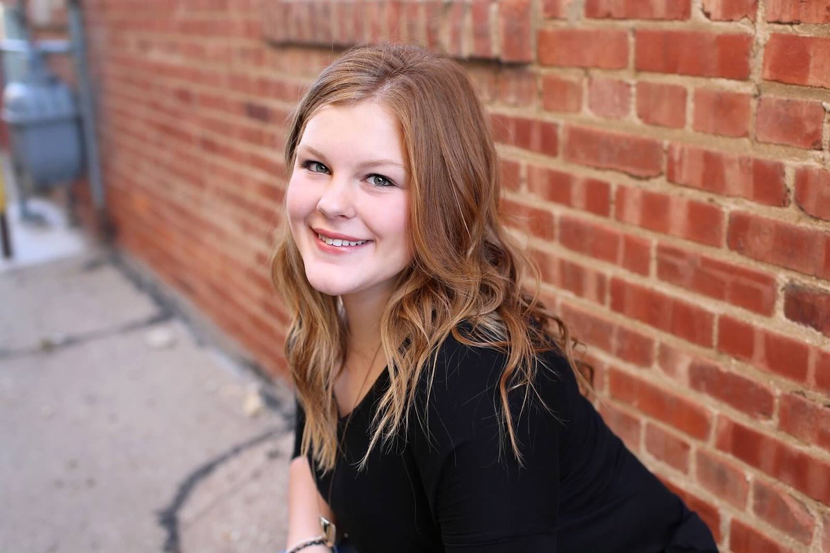 KyleTeale18's tweet photo. Senator Spotlight: 

Madi is involved in Alpha Gamma Delta, The National Society of Leadership &amp; Success, and SGA. She is a Business Management major and can drive a combine. She wants to help PSU students get the most out of their college career by getting involved!! https://t.co/pgzh1PBPdx