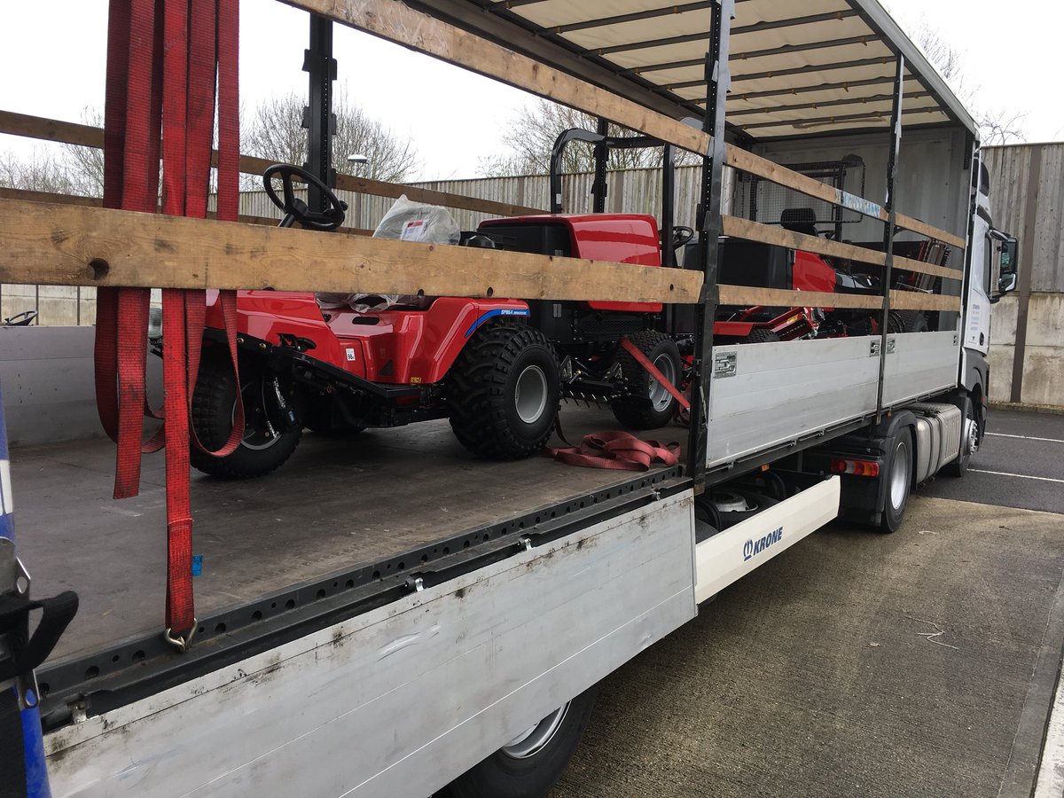 baronessuk's tweet photo. Delivery Tuesday continues, Switzerland here we come. 😊 https://t.co/Rb5AEhp49J