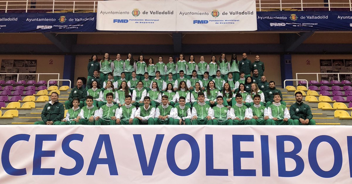 FAVB_'s tweet photo. Andalucía ya está en Valladolid !!!
Campeonato de España
Selecciones Autonómicas 2018
💚⚪️💚
@DeporteAND @MariaJoseRienda https://t.co/ZFj3uEA1wN