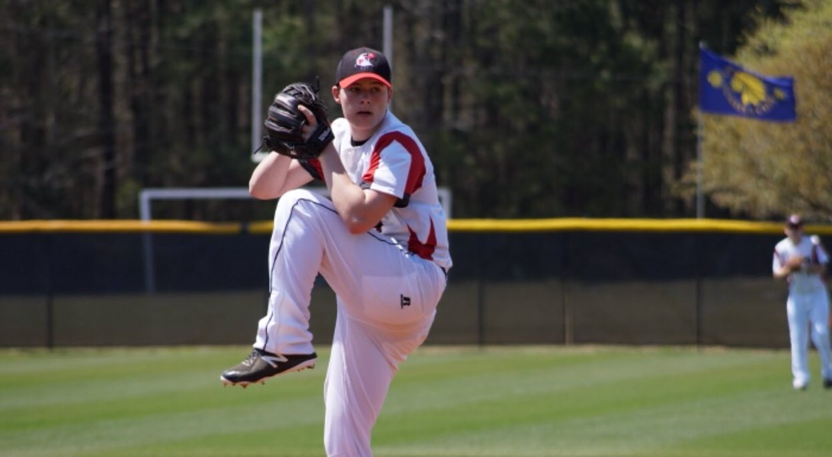 His name has star quality, right? And Gage Ziehl played like one in his varsity debut last week for @PHSPatriotsBB. @SectionVBall @ShamboPeter @PenfieldCSD on.rocne.ws/2GJ15un via @DandC