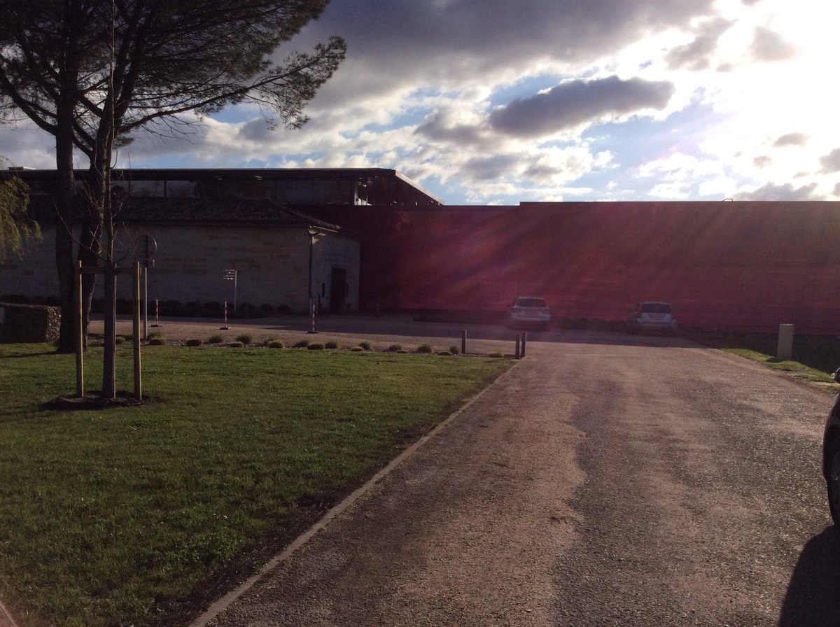 gotowineguy's tweet photo. If you get a chance try Les Terrasses Rouge at Chateau La Dominique in Saint Emilion - beautiful food, fantastic view- just don’t order Burgundy.  Last time I was there, someone did that. They are still looking for him. https://t.co/Pt1km8LzHz