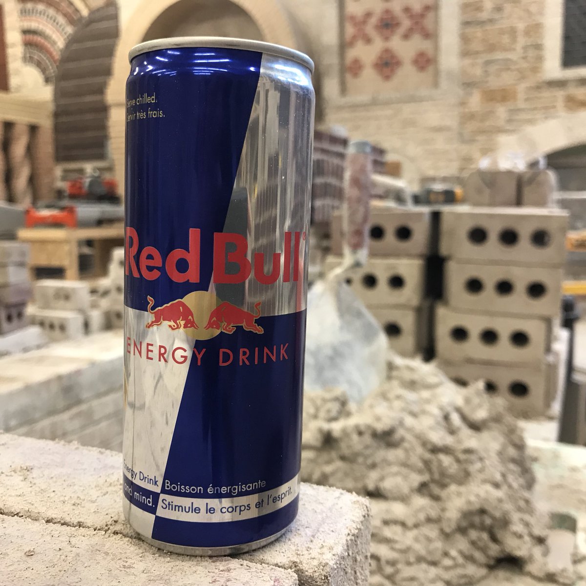 BRSport1000's tweet photo. Thanks to @redbull reps for stopping by the const. trades shops and spreading liquid energy #wpgwings #redbull #rrc https://t.co/hk55vMO9FI