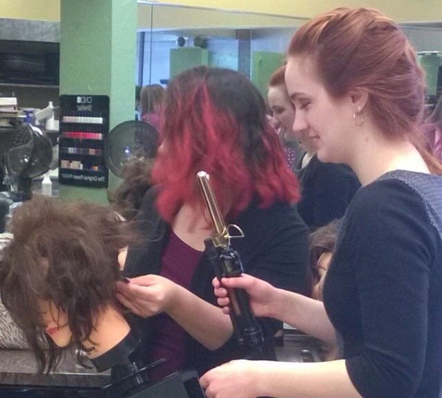 capelliacademy's tweet photo. Marcel Monday ( it’s Monday for most hairdressers & Cosmetology students). #keepperfecting #marceliron #cosmetologyschool https://t.co/RZVn7kOwC1