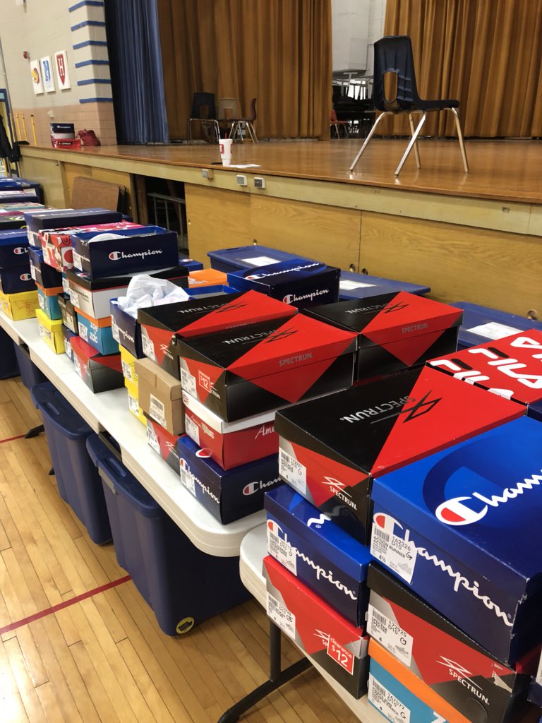TeamRuklick's tweet photo. Thank you for the awesome new #kicks!! @Cerner @BishopSullivan #cvw2018 https://t.co/XAgBFOAJvH