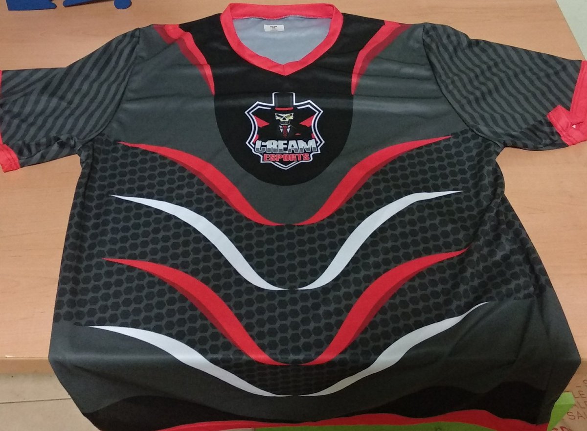 🔥SORTEO CAMISETA CREAM ESPORTS ESPECIAL 60K🔥

Requisitos:
   - Seguirme en instagram instagram.com/joan_pey5/
   - Seguir a <a href="/Cream_EsportsGG/">ChichasLocas</a>
   - Dar RT a este tweet

Ganador: 18/04/2018