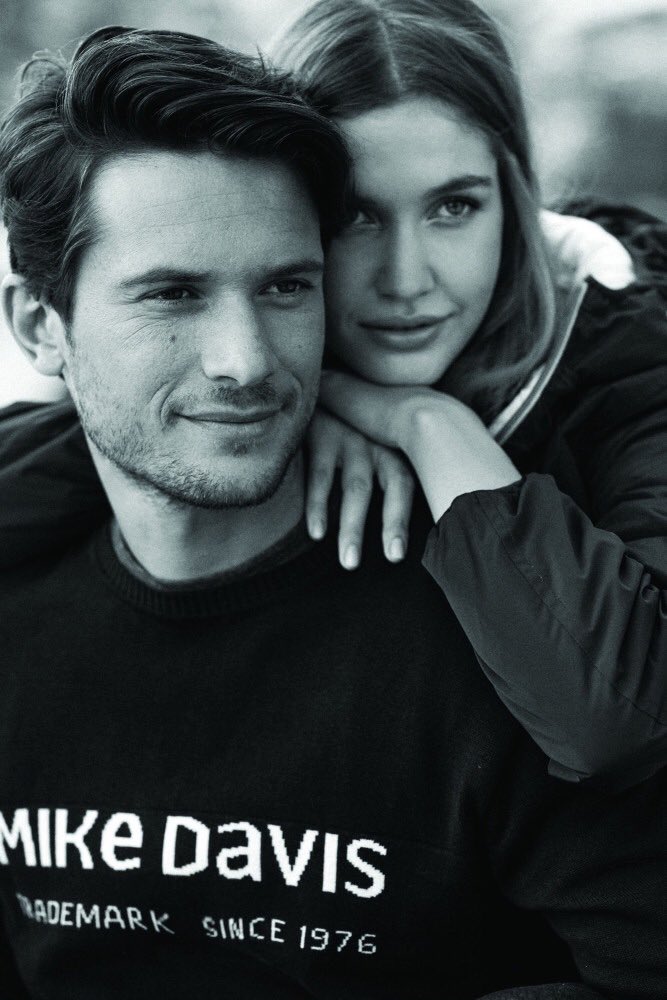 Found this photo of mom &amp; dad and I'm tearing up, I love them both so much and I'm so lucky to have them x
