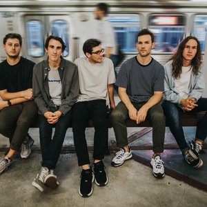 FermiRadio's tweet photo. #NowPlaying Untitled de @KnucklePuckIL en https://t.co/gOJyhHZ2z8 https://t.co/ZBaWHUSBgt