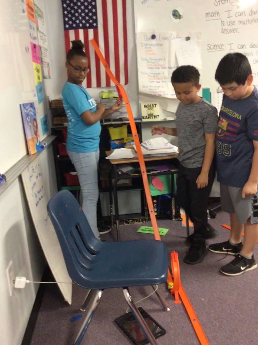 SlavinTeach's tweet image. What do @Hot_Wheels have to do with math? This is the Guess, Check &amp;amp; Reflect method of #problemsolving. #CUBEProgram @APSMath @APS_STEM #APSisAwesome