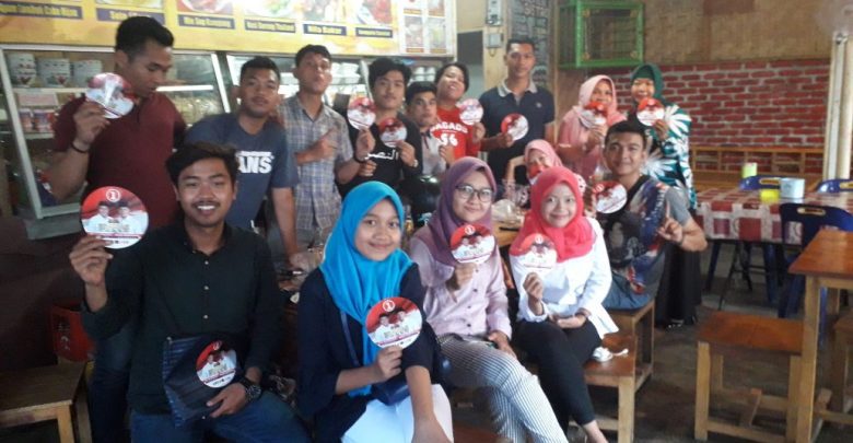 ForumPilkada's tweet photo. Relawan Mahasiswa Kota Rambutan Binjai Dukung Edy Rahmayadi-Musa Rajekshah https://t.co/NsEArNNHc6 https://t.co/R8f5BXWSLF