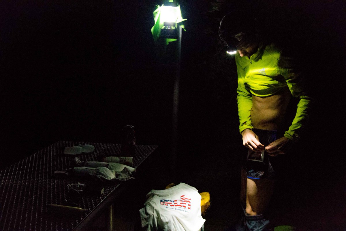 CoconinoCowboy's tweet photo. It's taken years of refining and perfecting but @walmsleyruns made his first race crop top at the 2015 #ls50 to help with the heat and prevent pack chaffing. Will the heat (and pace) be enough to bring it back this year? #bringbackthecroptop #cropitlikeitshot https://t.co/FlKGt4dgzH
