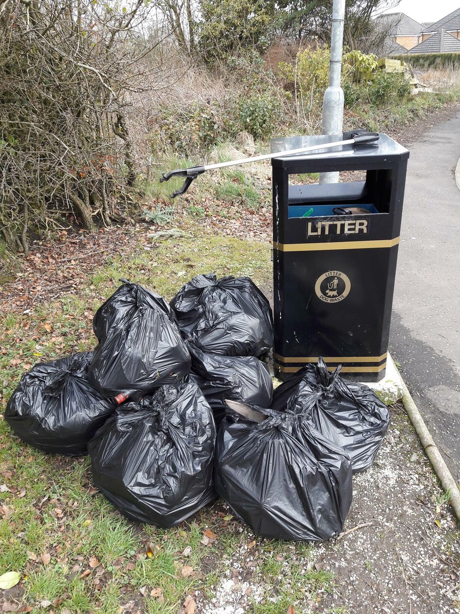 PlogScotland's tweet image. One of our members - Eleven bags of litter recovered from an area of approximately one mile outside Mauchline on Sunday.  Also usually fill at least one bag daily walking round the hilltop between Kilmarnock Rd and Sorn Rd.