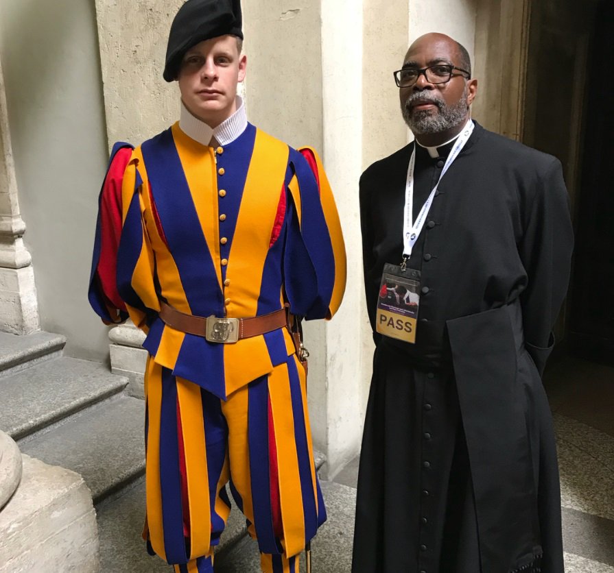 OrlandoDiocese's tweet photo. Our Missionary of Mercy, Fr. Anthony Aarons shares more pictures from Rome. Today, they had an audience with @Pontifex and concelebrated Mass with our Holy Father in St. Peter’s Basilica at the Altar of the Chair. https://t.co/HWCYwtEApL