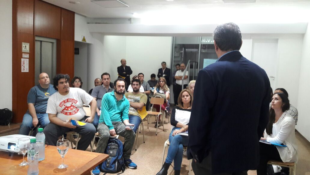 cytcordoba's tweet photo. Se realizó taller #FONTEC en @UNVM estuvo a cargo del director de Innovación, @ButelerMMincyt junto a subdirectora de Gestión de Proyecto Belen Brizuela.
La  convocatoria cierra el 30 abril a las 12 horas https://t.co/SOqylTm6my
