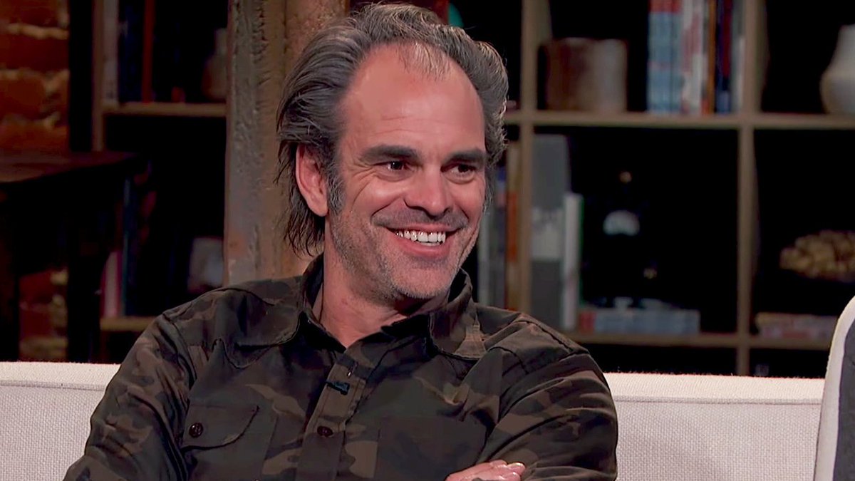 TheWalkingDead's tweet photo. Watch @StevenOgg reveal what Simon would have done if he defeated Negan in #TheWalkingDead: https://t.co/ooQyiJr4XG

(via @AMCTalkingDead) https://t.co/4T0v0xFkMK