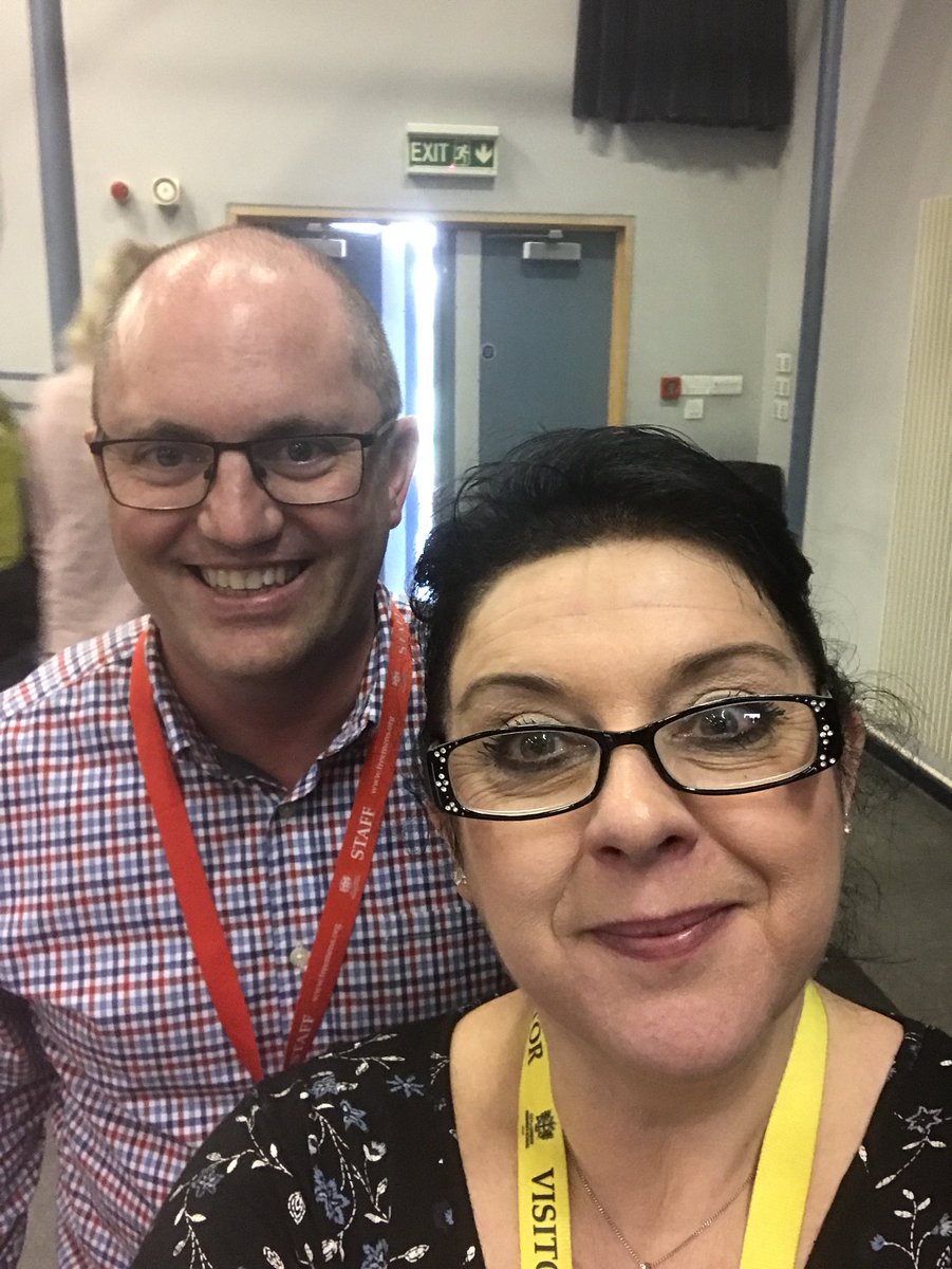 musicmind's tweet photo. @busneconteacher great to meet you today Richard with that wonderful smile & full of fizz. Loved your company & your professional ideas. #FindFizz @ITLWorldwide @HelloFreemens https://t.co/ObDvpHeCMM