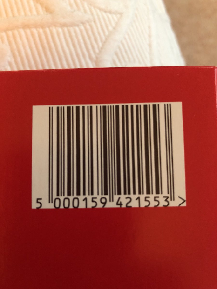 Amy_G777's tweet photo. @MaltesersUK Ref:42270340 - see pics for bar code, etc. Would expect to have some gesture of goodwill like more of your yummy maltesers?! 😋 https://t.co/c1iIzzZrnO