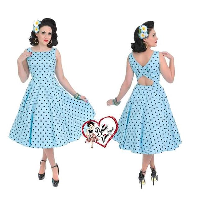 Bettievintage's tweet photo. Absolute in love with Hearts &amp; Roses London Blue Polka Dot Dress👗👗
made out of a soft and stretchy cotton 😁🌸
shop now: https://t.co/DRJfPbpyvC
#polkadot #polkadotdress #classicdot #bluedress #bluepolkadot https://t.co/P6HulmBZEi