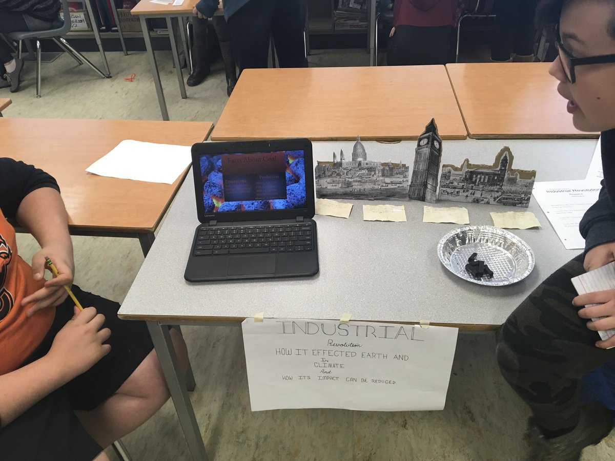 Inquiry showcase <a href="/BloomSecondary/">Charles Bloom Sec</a>. Great learning conversations w/ students. <a href="/bostie8o/">Rhiannon Johnson</a> <a href="/HuizCor/">Cori Huizer</a> <a href="/DorisSquair1/">Doris Squair</a> <a href="/myurkowski2/">Melissa Yurkowski</a> @SD22Vernon #sd22learns