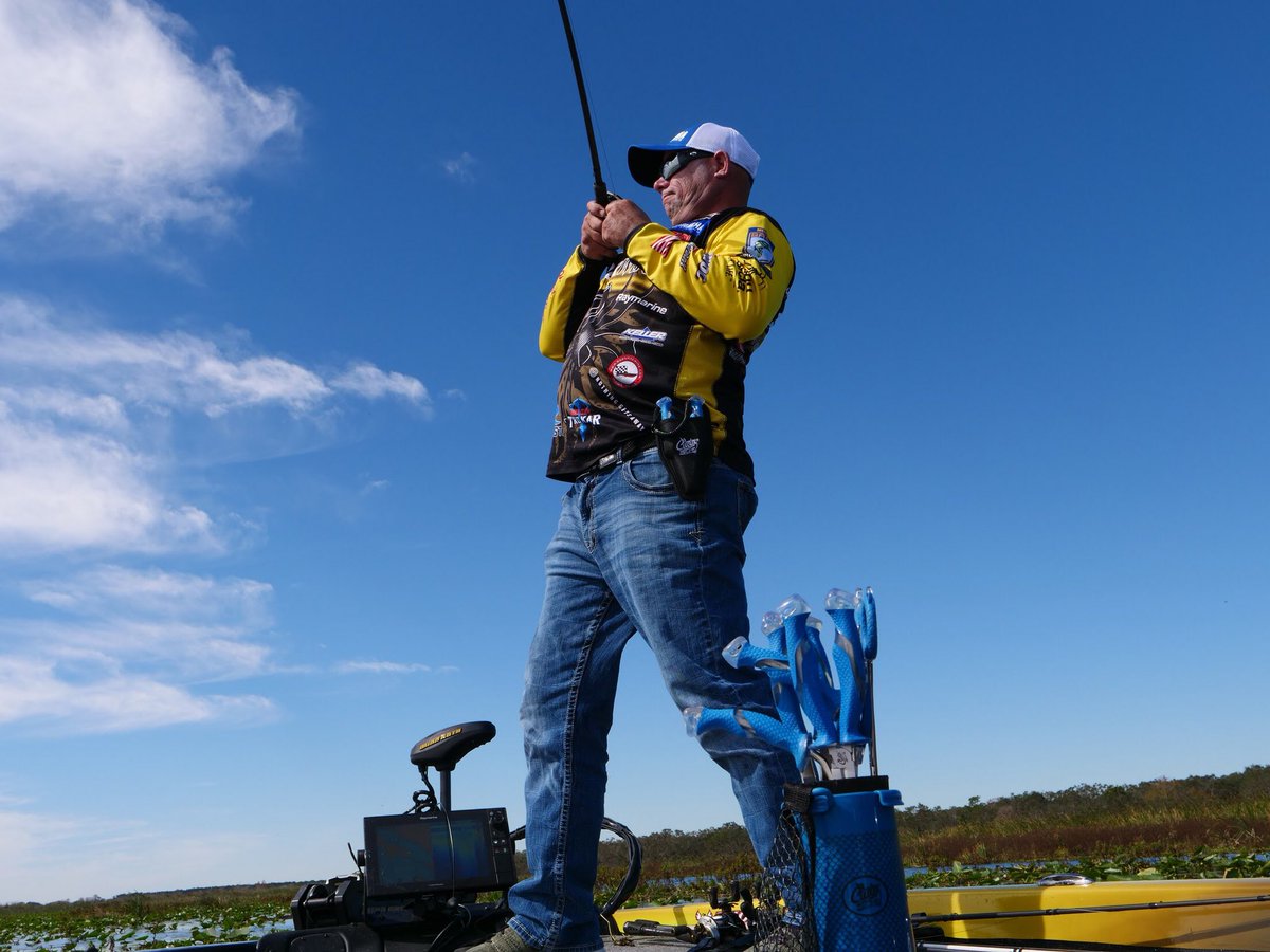 CudaBrand's tweet image. Big Fish @BobbybassLane pulling out a stud from the pads!! Cuda Tackle Station has his back! @CudaBrand #prostaff #bobbylane #cudabrand #cudatools