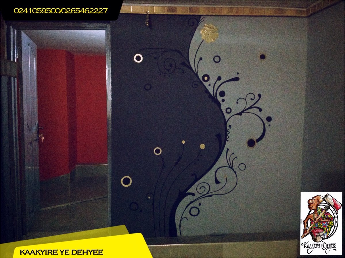 mudakabre's tweet photo. Call KAAKYIRE  YE DEHYEE for all ur paintings works on 0241059500/0265462227 https://t.co/RH7hDKYBpl