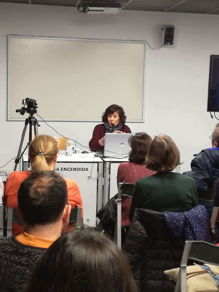 Pilar Muñoz-Calero en <a href="/LaCasaEncendida/">La Casa Encendida</a> está hablando de cómo influye el ambiente en la salud en el ciclo Alimentación y Salud organizado por la Fundación Instituto de Agricultura Ecológica y Sostenible FIAES.