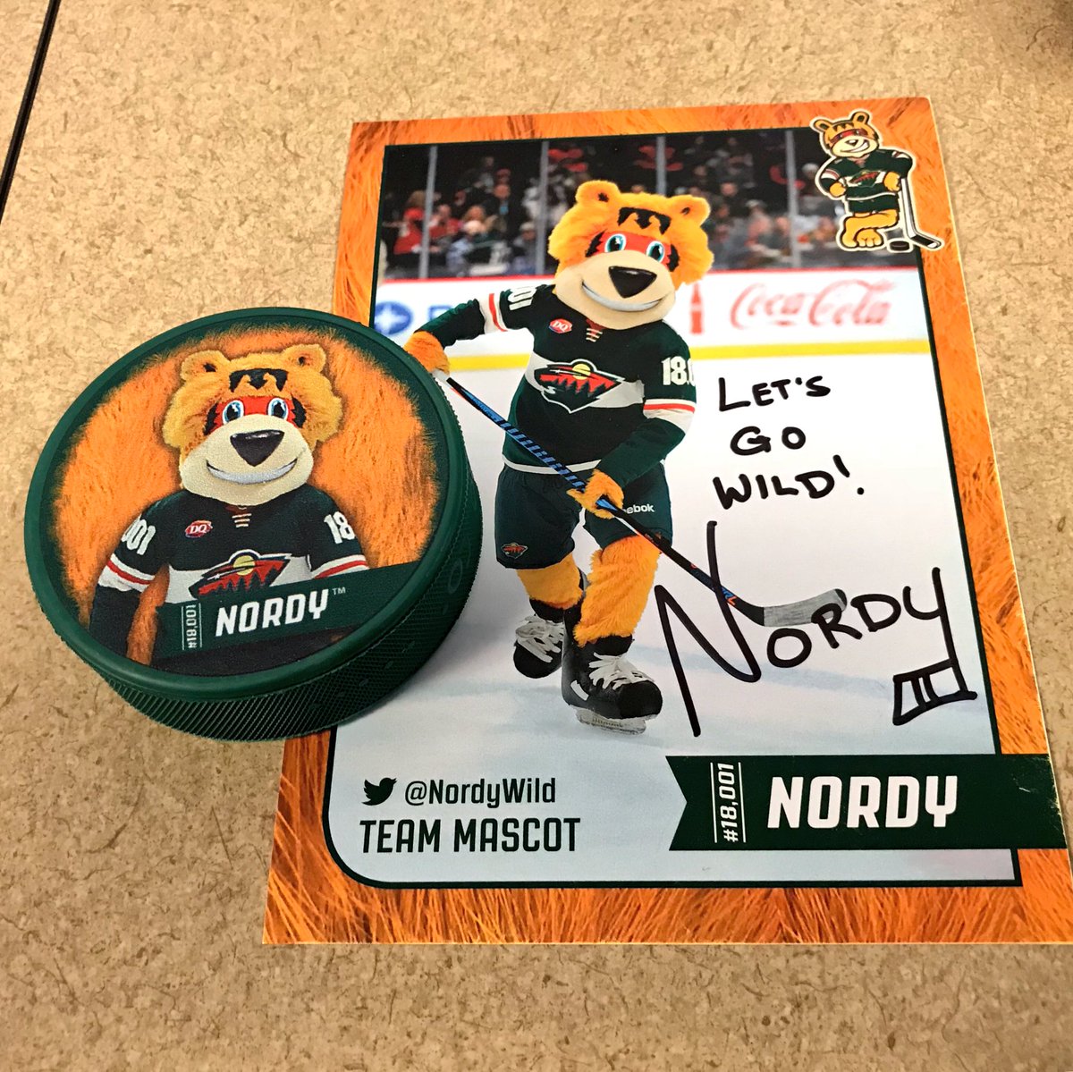 I have a bunch of new followers. To say thank you I think it’s time for a giveaway. RT to win this puck and autograph card. 1 random winner. #mnwild