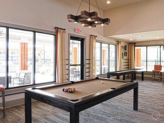 TheCrestLC's tweet photo. Didn't get to go anywhere for Spring Break? We are a luxury apartment community located in Canton, Georgia. With a saltwater pool, 6 grill stations, putting green and large green space in the epicenter of the community. You will feel as though you are always on vacation! https://t.co/5I8dJBWesG