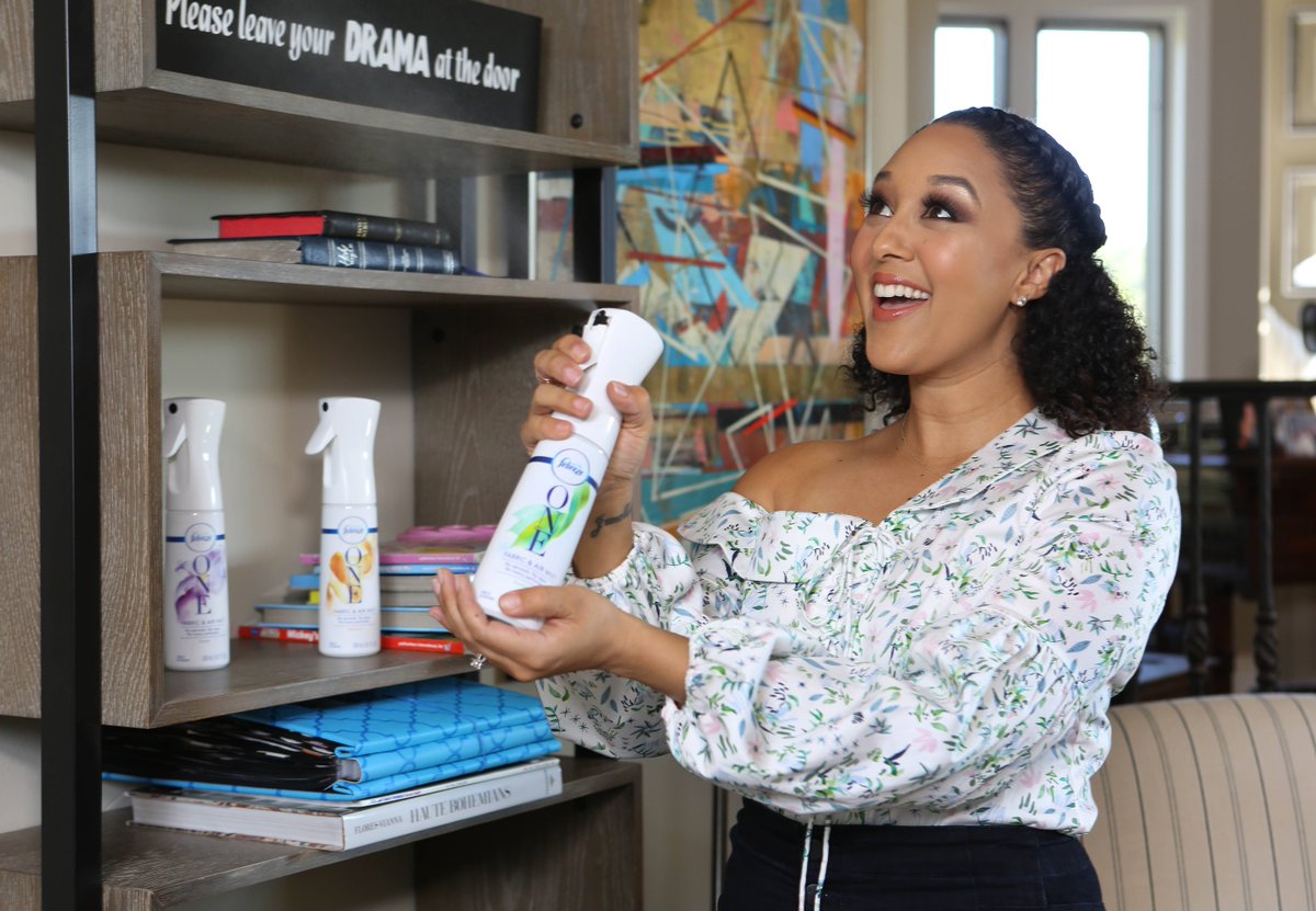 SMGMusicMedia's tweet image. Febreze ONE Partners with Tamera Mowry-Housley as She Opens up the Doors to Her Home and Shares How She Gets into a #ONEStateofMind dlvr.it/QP5DSY