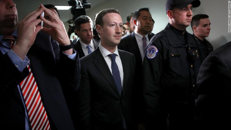 CNN's tweet photo. Here's everything Zuckerberg just said in his opening remarks to members of the Senate committees: https://t.co/hU4bHEcEJS https://t.co/l59Jq6fzob