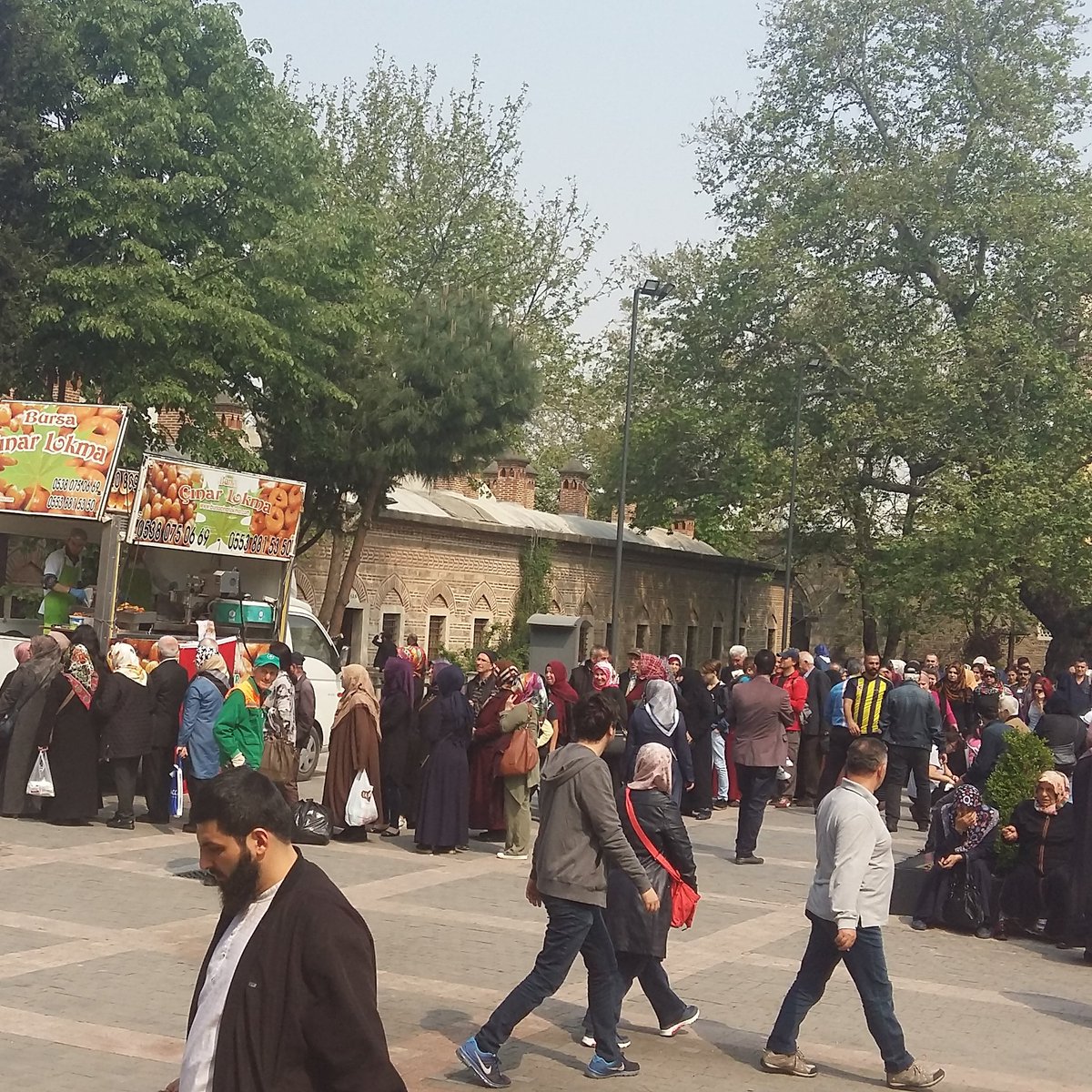 Bursa Çınar Lokma bursalokmacim.com bugün ulucami'de Şehit lokması dağıttı