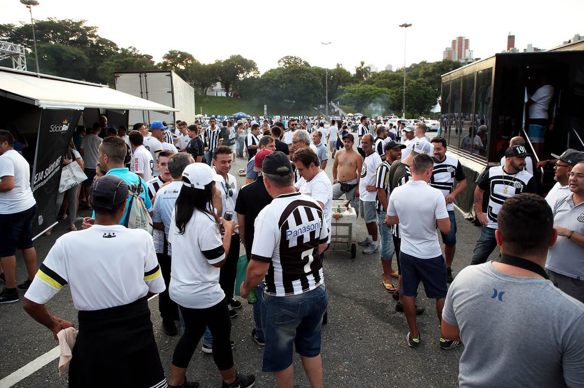 SantosFC's tweet photo. Vai ser louco! #VemProPaca #SantosFC106 #SantosDay 🐋
Santos FC comemora aniversário com super Match Day no Pacaembu neste sábado (14)

https://t.co/7duPeNXXfv https://t.co/xgovGrtCV7
