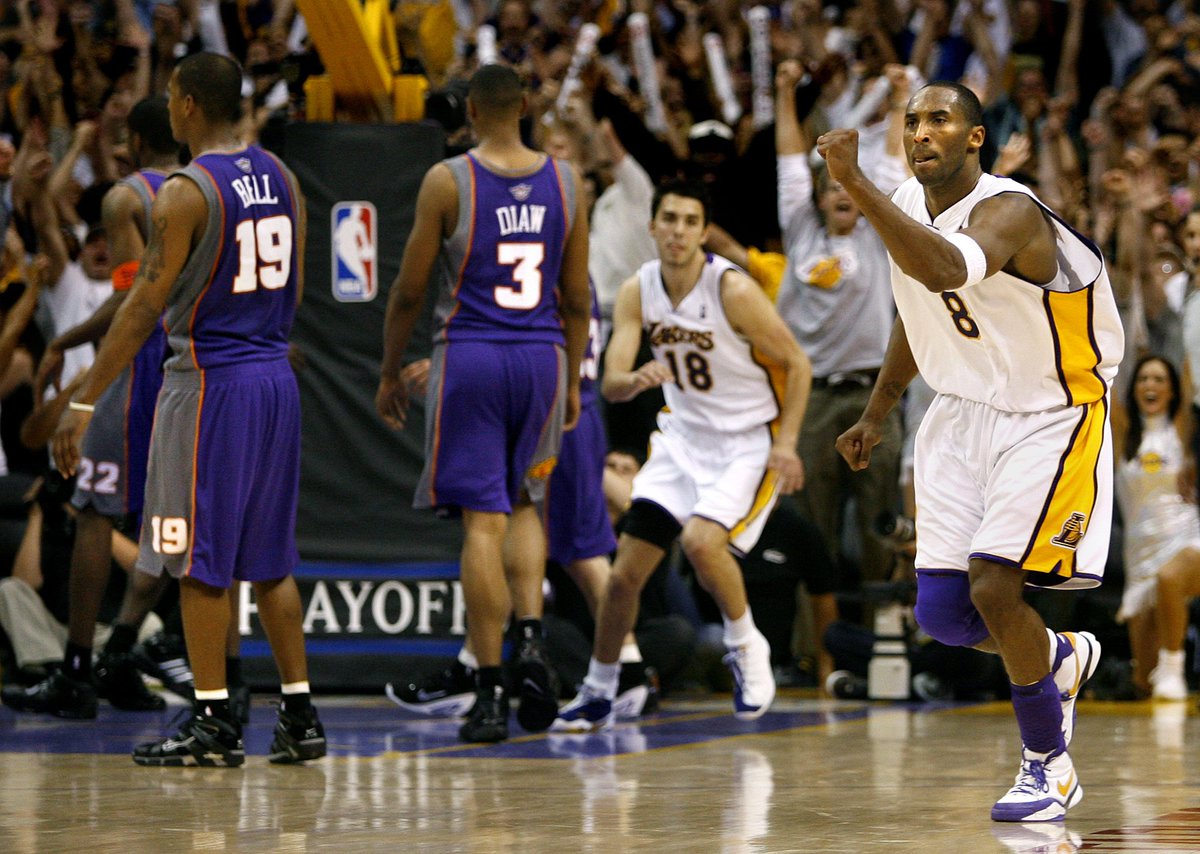 Zoom Kobe 1 “Final Seconds” NIKE KOBE 1 PROTRO “FINAL SECONDS” ON FEET - YouTube main image 2