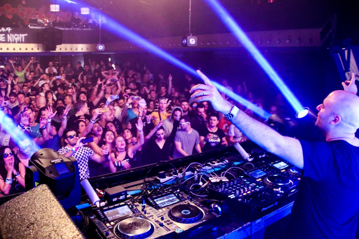 alyandfila's tweet photo. Take us back to #FSOEAms! ❤️ Thanks to all who made it so special. Can’t wait to do it all over again next year 19th &amp; 20th April. Save the date! 🇳🇱 https://t.co/qV53RTby7h
