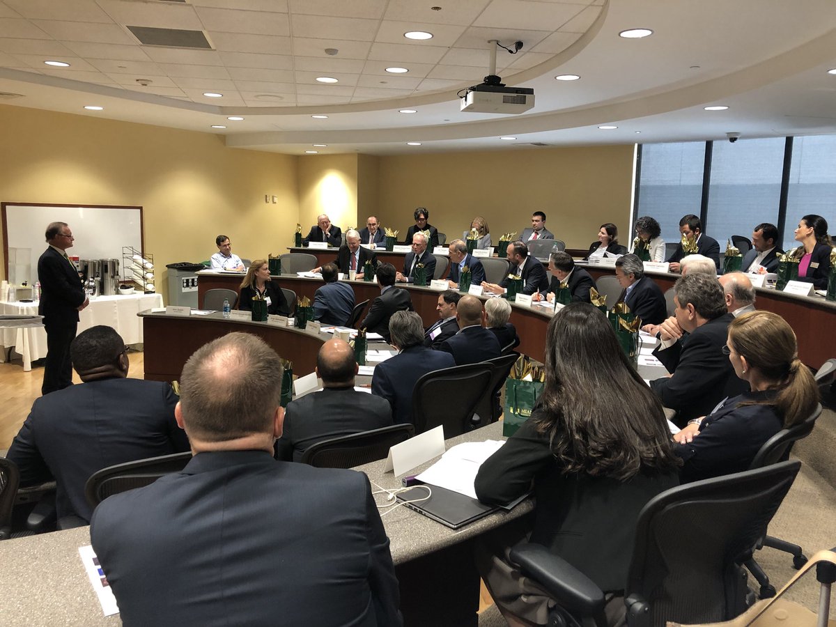 UMCIBER's tweet photo. Latin American and Caribbean Initiative Board Meeting underway #MBSLAC #MiamiBusinessSchool https://t.co/Es5FrkY0t2