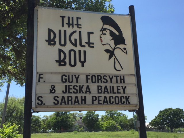 BugleBoyTX's tweet photo. This weekend! 
Friday @guy_forsyth (2017 Austin Best Male Vocalist) &amp; #JeskaBailey
Saturday @TheSarahPeacock 
Shows 8 - 10pm, Doors 7
Also streaming @concertwindow https://t.co/5CDD418Wg0