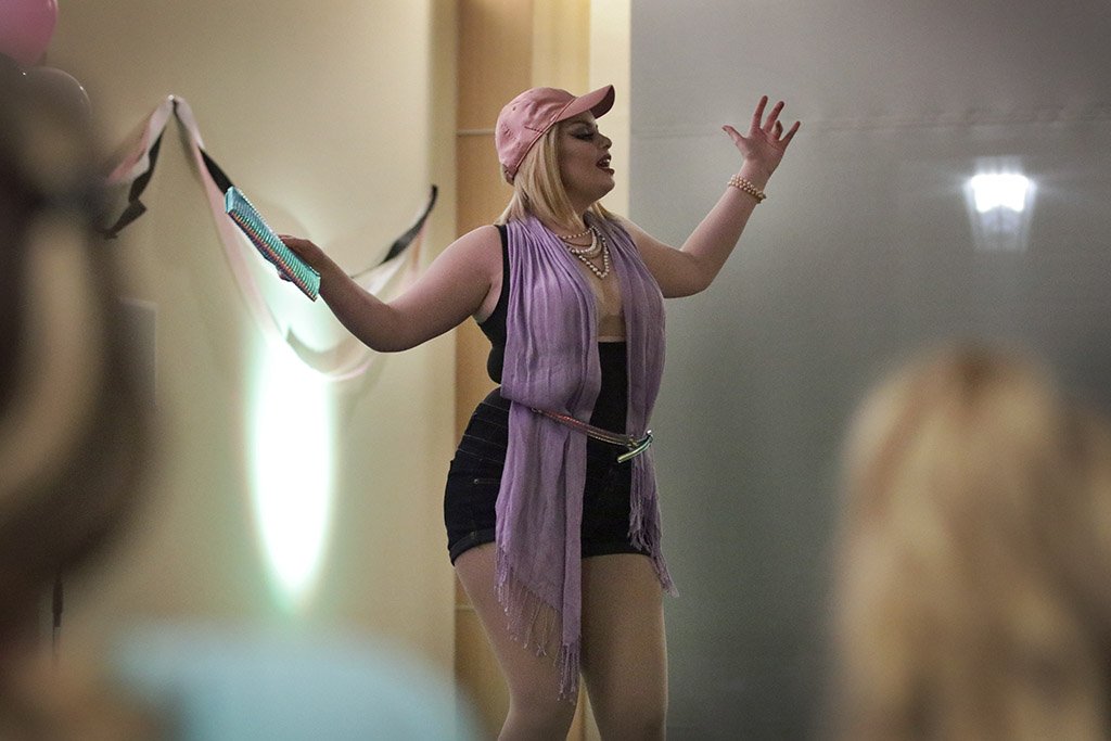 WichitanOnline's tweet photo. Check out the photo gallery by @rgj96 added to @brittnivilandre story about the Drag Show this past weekend. 
https://t.co/ZoFaUKRHLH https://t.co/VslBmivyHu