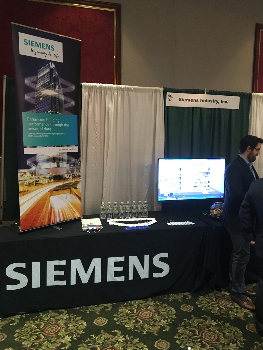 MWoodJ007's tweet photo. Just open the BIG SHOW  ASHRE NE.  First customer #SiemensUSA  #Siemens BTSiemens https://t.co/LRKEei3MUz