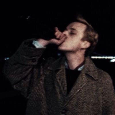 _____fack____j's tweet photo. @Albinaoj2 
Сегодня у моей самой любимой твиттерской день рождения💞
Хочу что бы ты оставалась такой же весёлой✨💜
Я уверена мы с тобой многое переживём💖🌈
Люблю тебя мой Альбинос👑💕 https://t.co/V0f13wqK0e