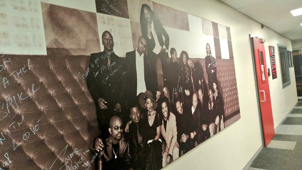 sindivanzyl's tweet photo. Wall of Fame @Yfm https://t.co/YNGxNicHDF