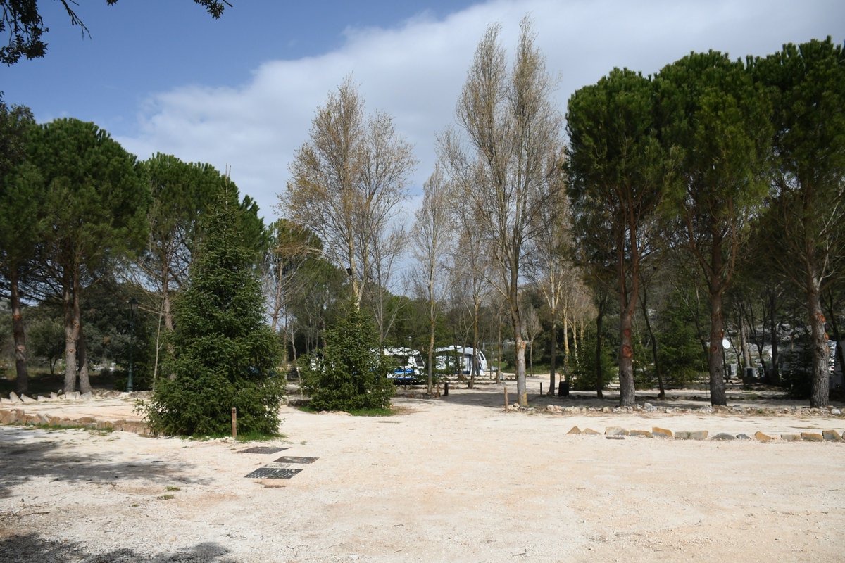 AltoGenal's tweet photo. #PARAUTA FINALIZA LA 6ª FASE DE MEJORAS DEL #CAMPING MUNICIPAL #CONEJERAS
#Genal #SerraniadeRonda #turismo #Malaga @turismodeMLG @turismoconperro @Original_Andalu @malagaguide @Mlgbella @100planes1finde https://t.co/7C9Y4SUdwy