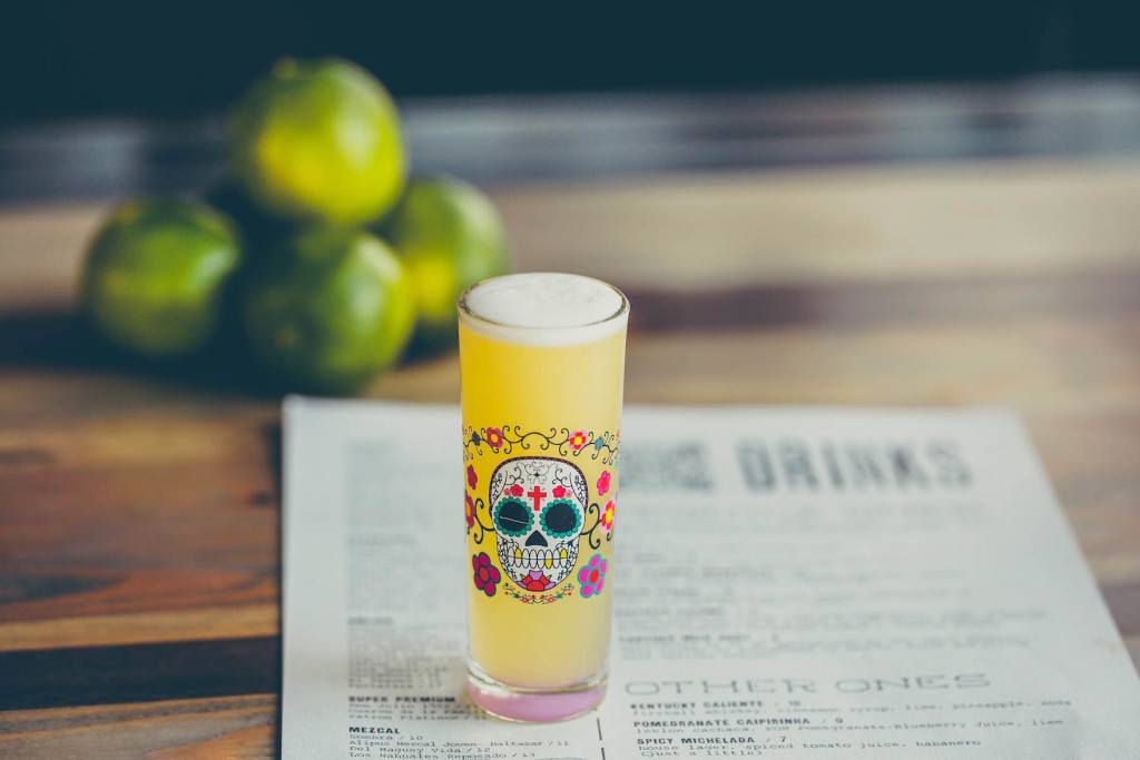 EaterDenver's tweet photo. Los Lounge now serving late-night eats and drinks in RiNo https://t.co/G6pHW6rbzx https://t.co/0rumdeiBEk