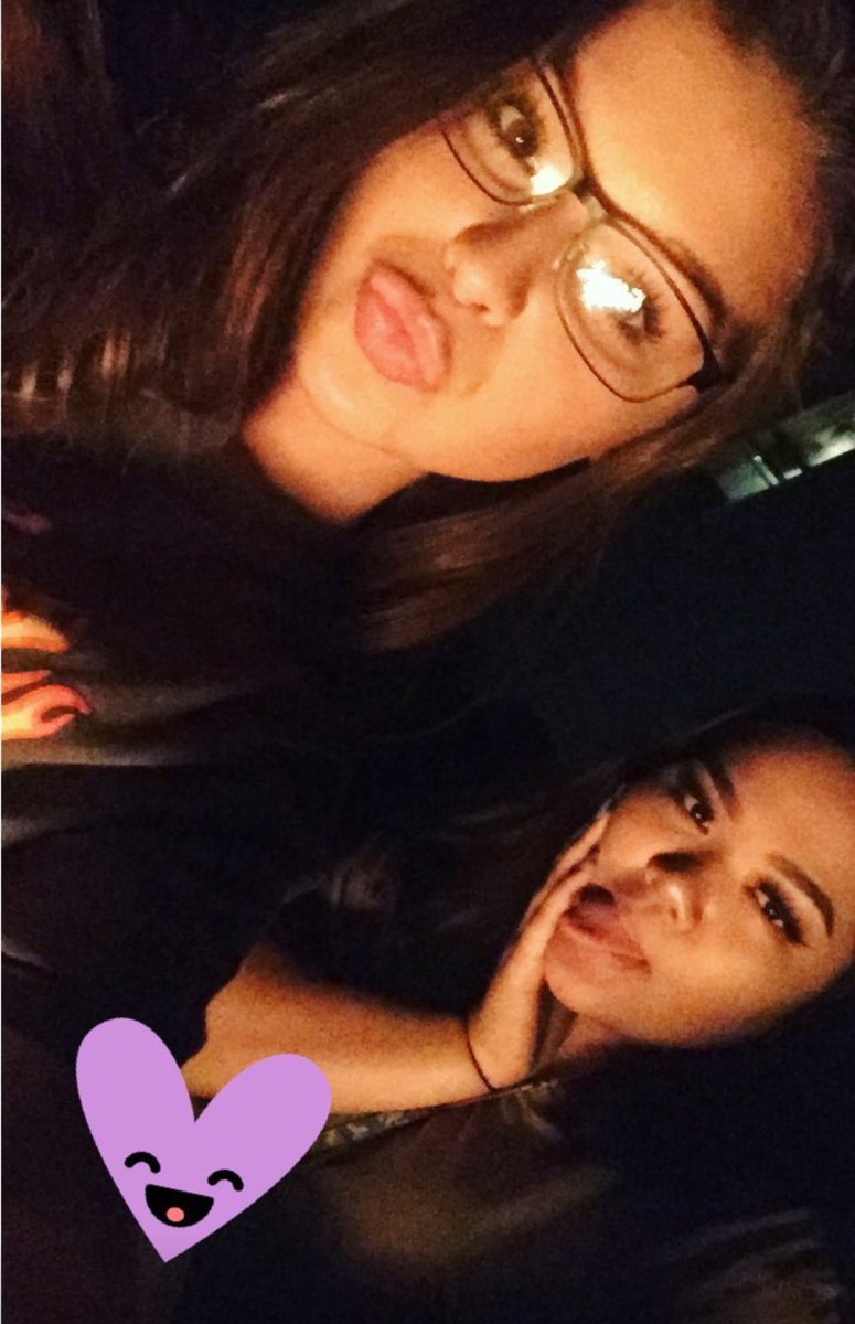 zoestrad's tweet photo. Happy birthday tiffff🎉💗 miss you so much can’t wait till I can celebrate it with you! https://t.co/IPvx4eW8Of