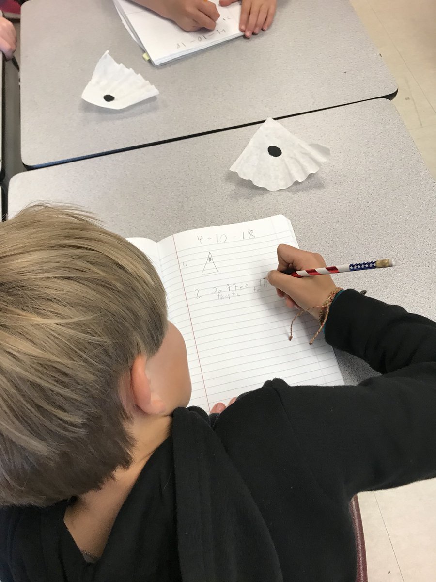 BloomMsDavis's tweet photo. What will happen when we dip the filter with black marker dot in the water? @BloomBulldogs @AssistSupArea4 #DLBloom https://t.co/QXWMi92z8D