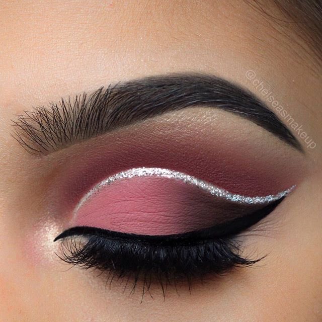 linerandbrows's tweet photo. These cut crease looks 😩✨ https://t.co/0rNuJc5jAk