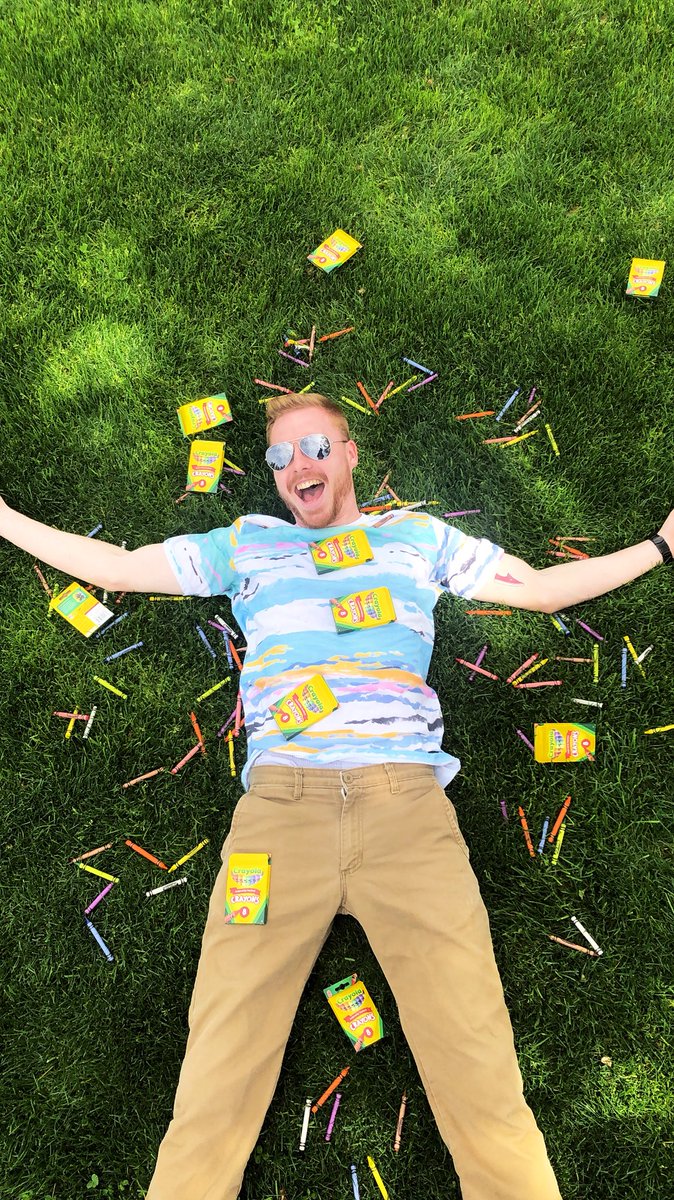 RJ_mack__'s tweet image. Donate crayons to the @FSMCJDept by April 12th! #PRDogs