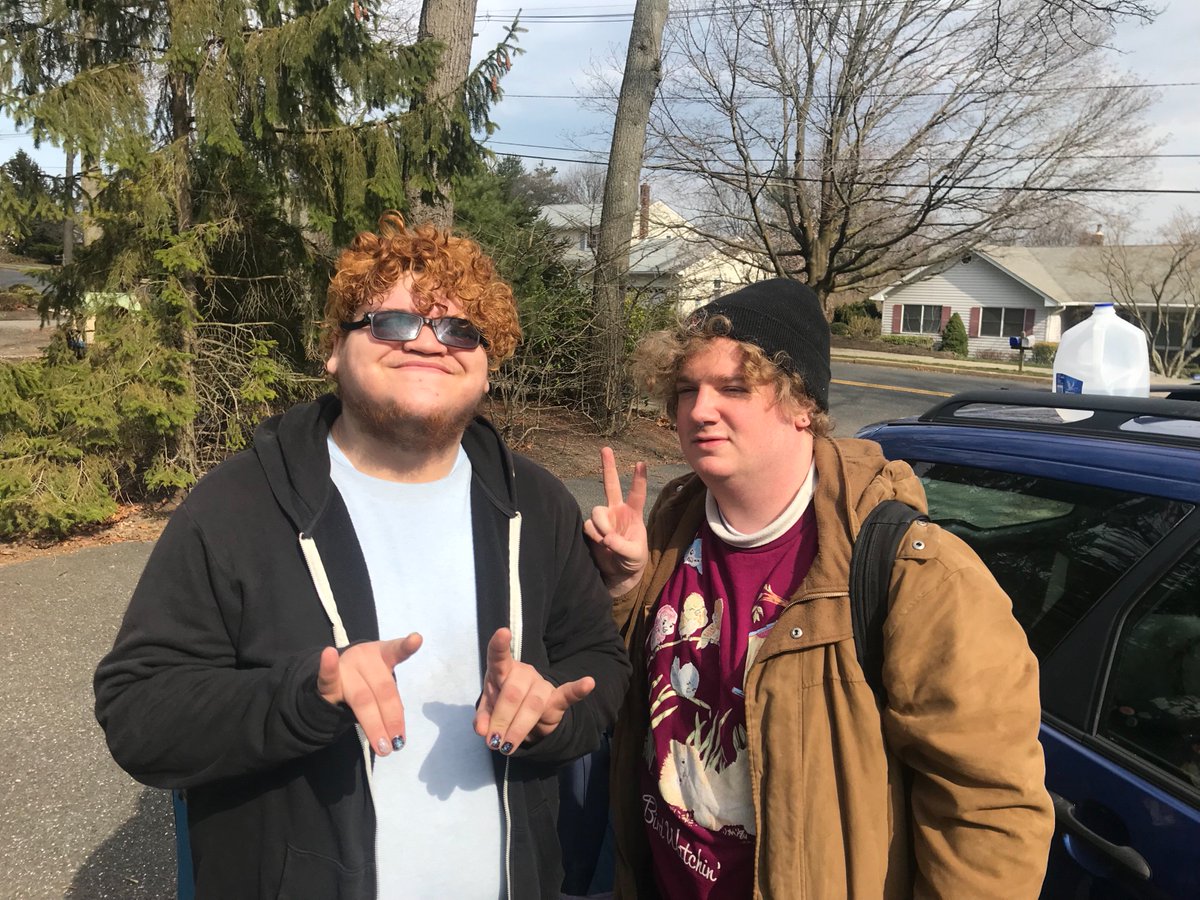 tnghllwnband's tweet photo. hi everyone! the Run The Juul APRIL 2018 LIVE baby tour starts in College Park MD tonight at the Mild Manor w @bemysnailmate @TheRadGs + #JoeGarner - see you on the flip side.. RSVP: https://t.co/ZiynBF5w7V https://t.co/rNNvhuAHwU