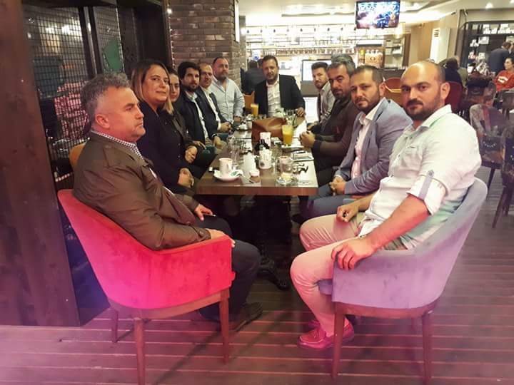 Origami Sandalye Ev Ve Cafelerinize Cilingiroglu Exclusive Facebook