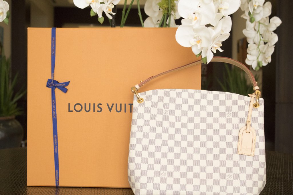 M&D Real Estate on X: 🌟🌟🌟LOUIS VUITTON GIVEAWAY🌟🌟🌟 To enter