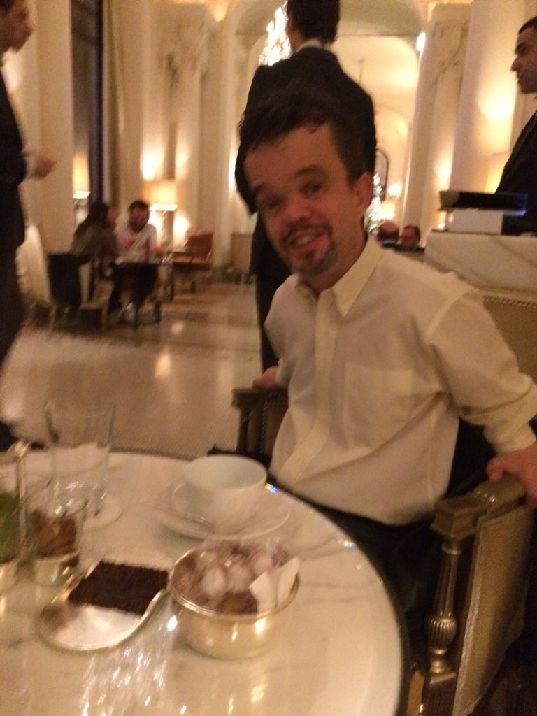 Boy13Ti's tweet photo. Home sweet Home ! #plaza #plazaathenee #luxurylifestyle https://t.co/OxzKzf3Eiq